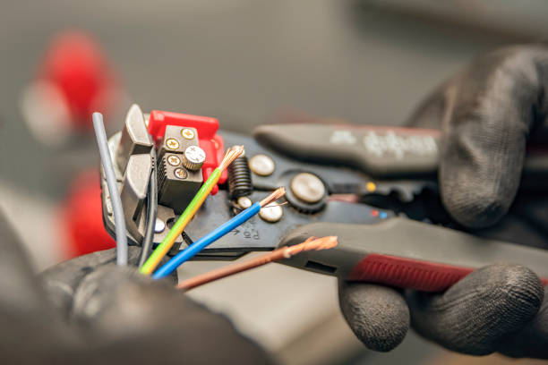 Best Licensed Electrician  in Shawnee, OK